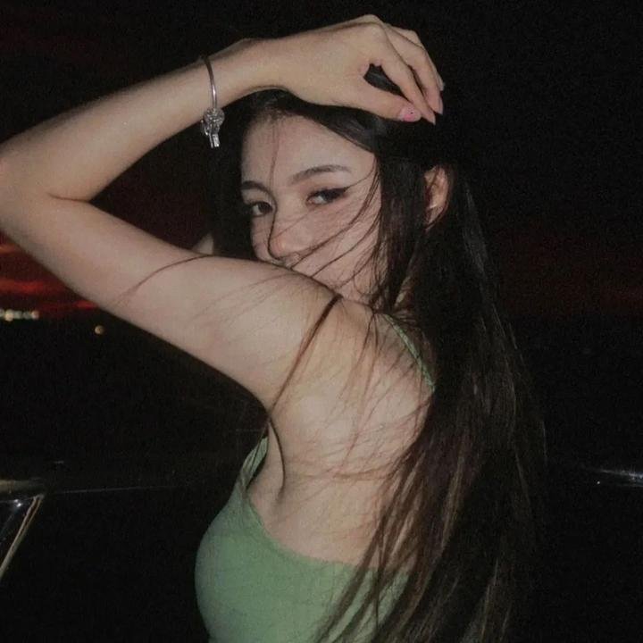 我死后，暴君哭着求我别死